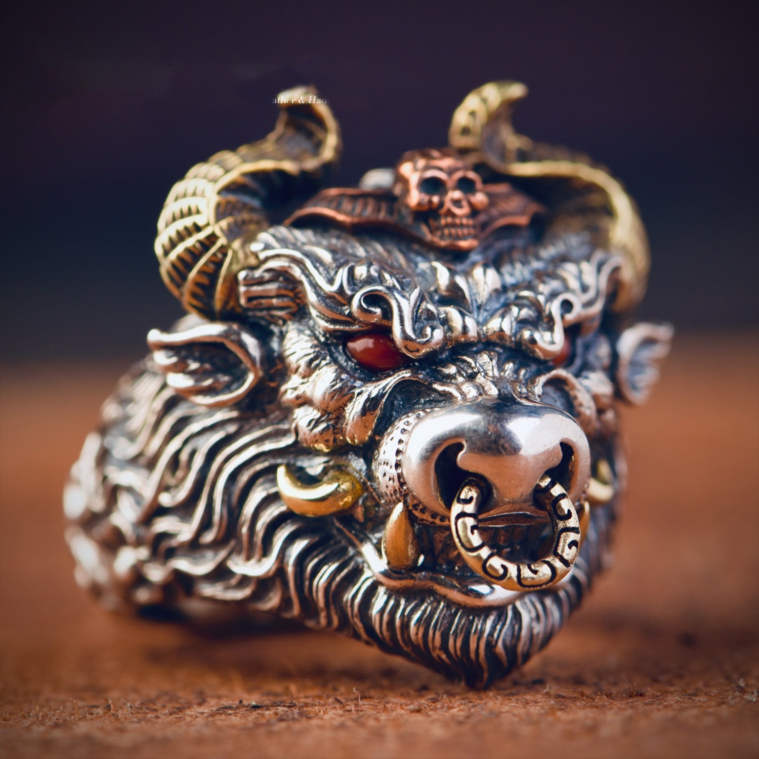 Devil head ring fashion